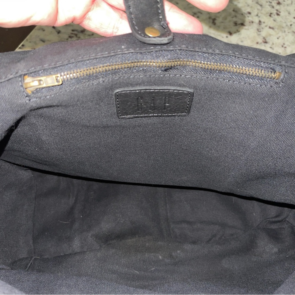 Vintage 90s Gap Black Leather Messenger Bag Brass Style Hardware Men’s Retro Y2K - Picture 8 of 16